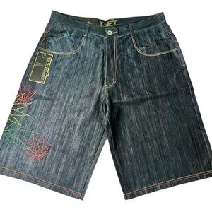 Victorious brand denim shorts with cannabis leaf embroidery. Men’s 40 brand new